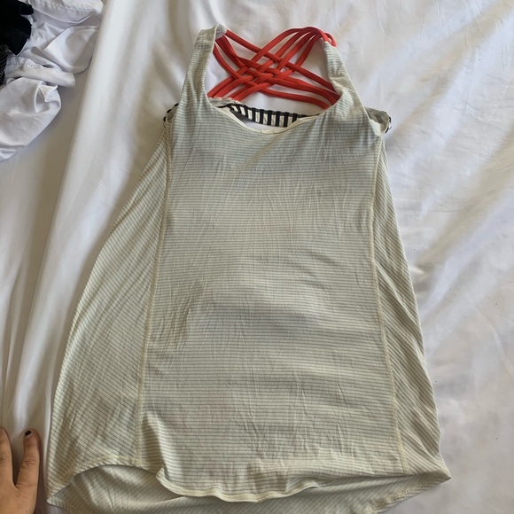 Lululemon wild tank - Picture 3 of 7